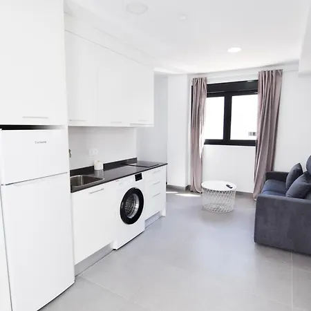 Letmalaga Study Apartment Malaga